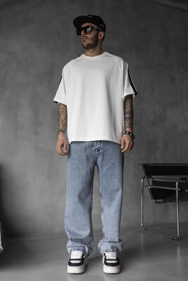 Black Island - White Oversized T-Shirt with Black Stripes 1834